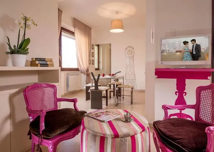 Iron Bridge Hotel apartamentowy 2*