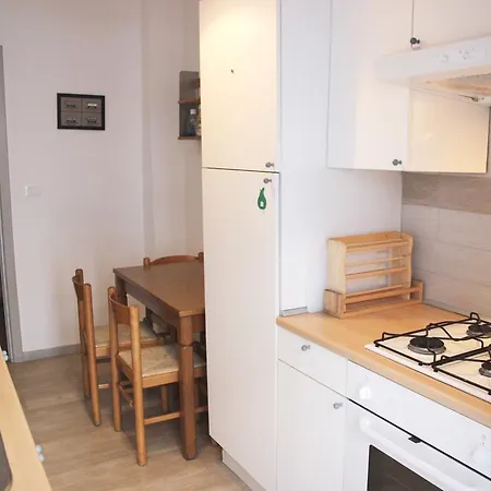 Iron Bridge Accommodation 2*