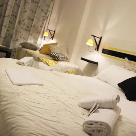 Iron Bridge Accommodation 2*