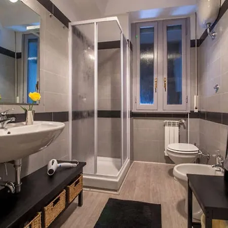 Aparthotel Iron Bridge Accommodation 2*