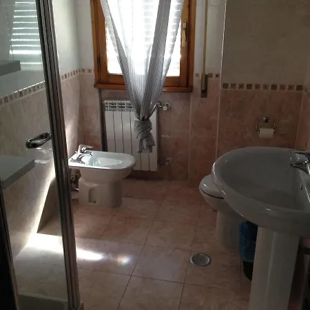 Iron Bridge Aparthotel Roma