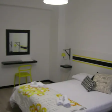 Iron Bridge Accommodation 2*