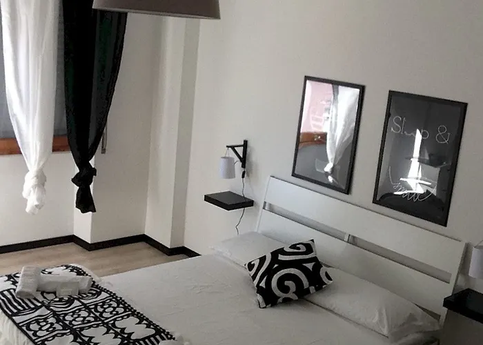 Iron Bridge Apartmanhotel 2*